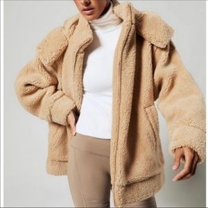 ALO yoga sherpa jacket